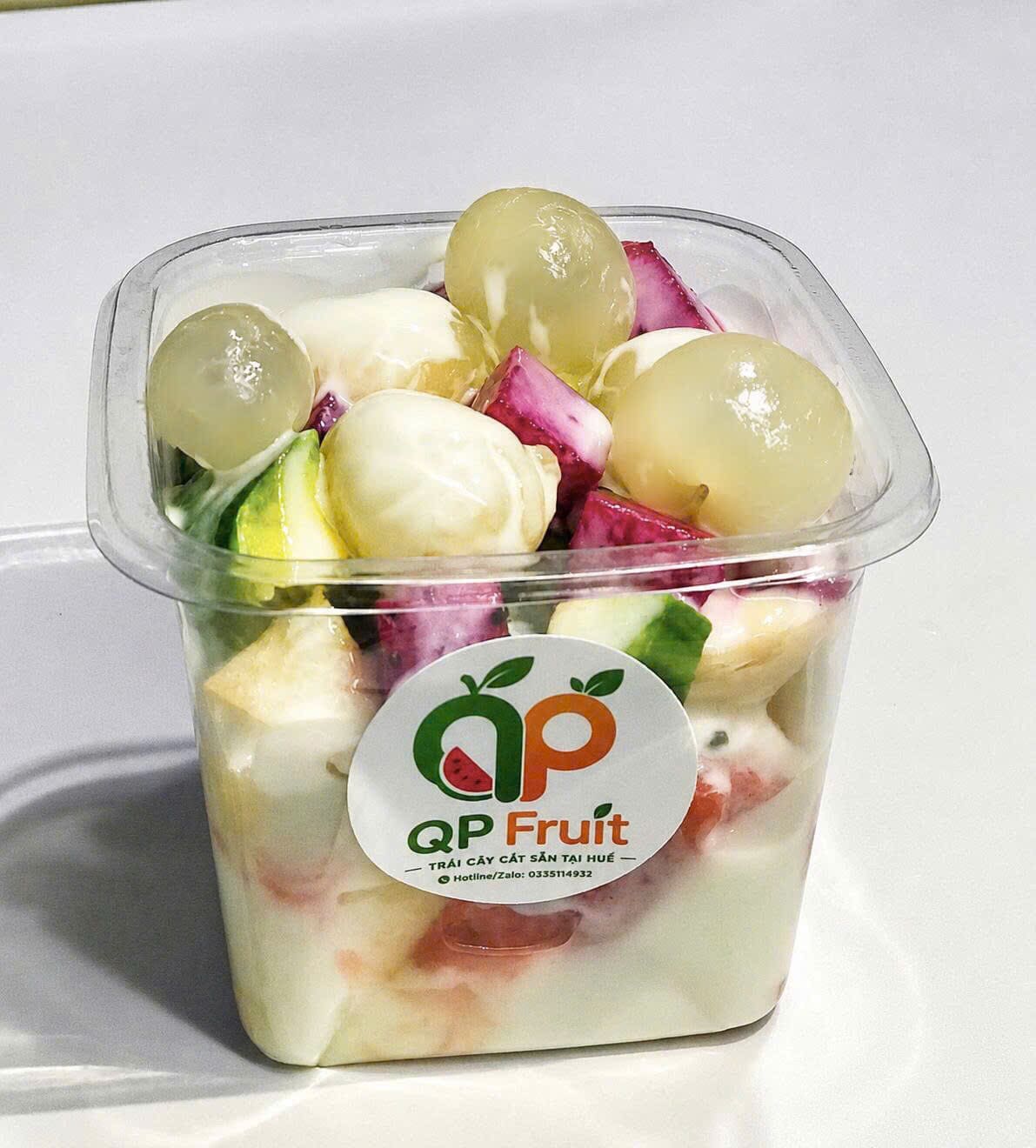 Sữa chua Vinamilk mix trái cây 25K